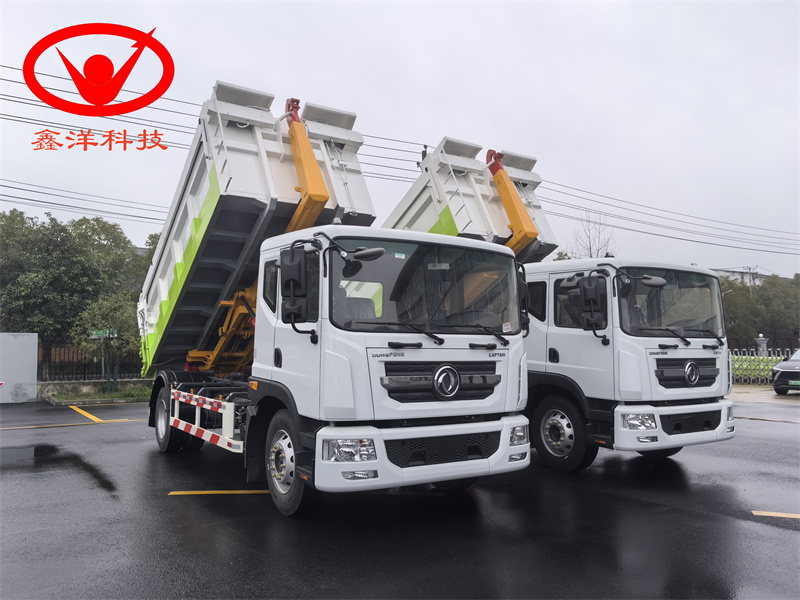 18噸東風(fēng)D9勾臂垃圾車