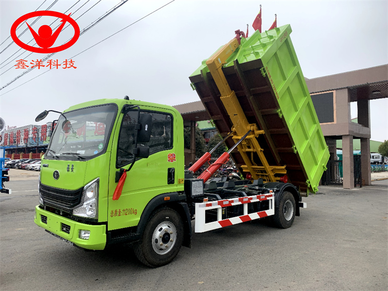 12噸重汽豪曼勾臂車(chē)